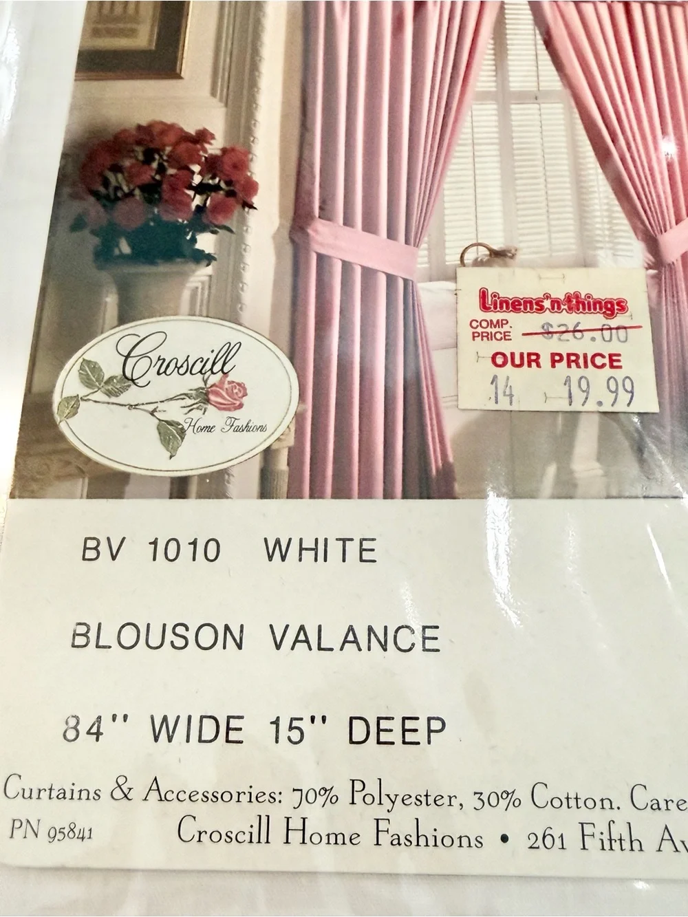 Croscill white Blouson Valance bv 1010-84” wide by 15” deep. New in packaging
